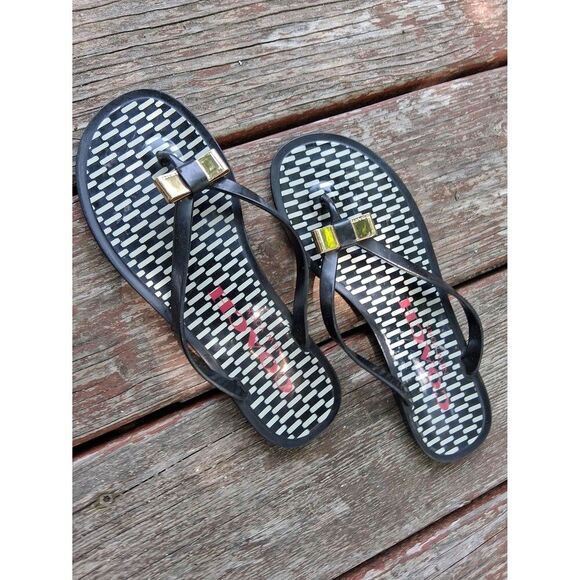 6B Coach Flip Flop Sandals Q6102/A6867 Landon Black & White Gold Bow - Picture 1 of 7
